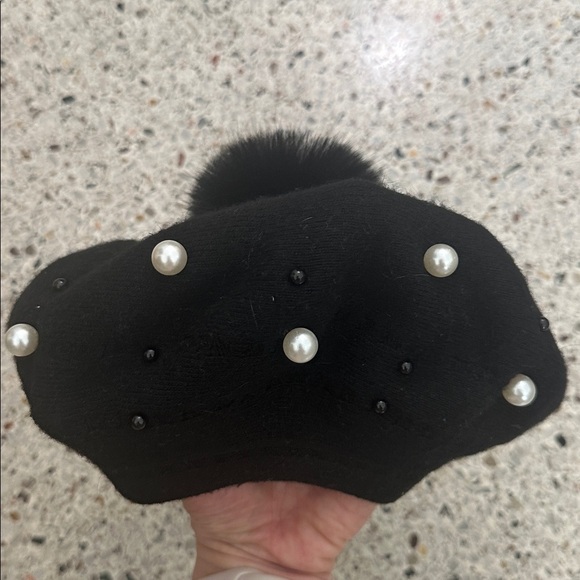 New Adrienne Landau black beret wool blend pearl faux fur puff